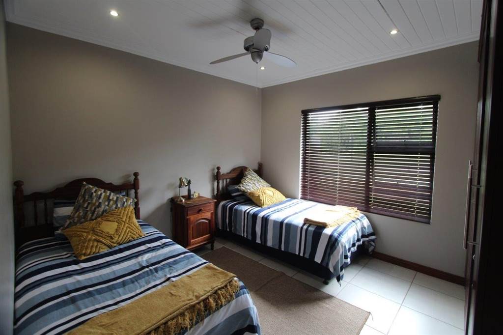 2 Bed Townhouse in Koro Creek Golf Estate photo number 12