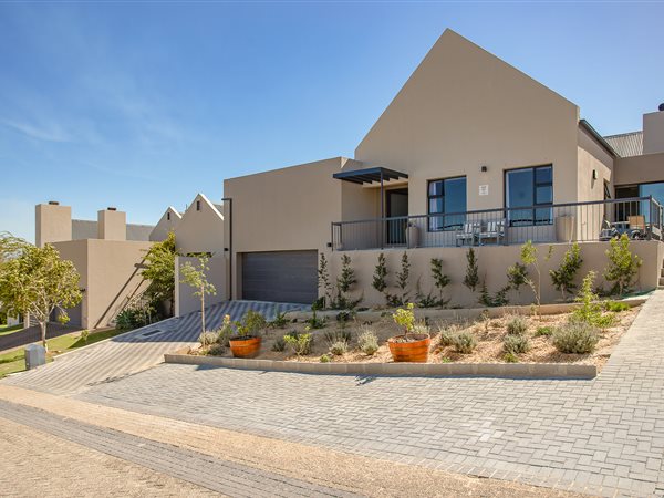 3 Bedroom House 3 Bedroom House