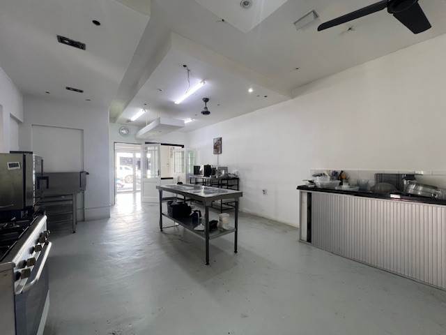 70  m² Commercial space in Parkhurst photo number 7