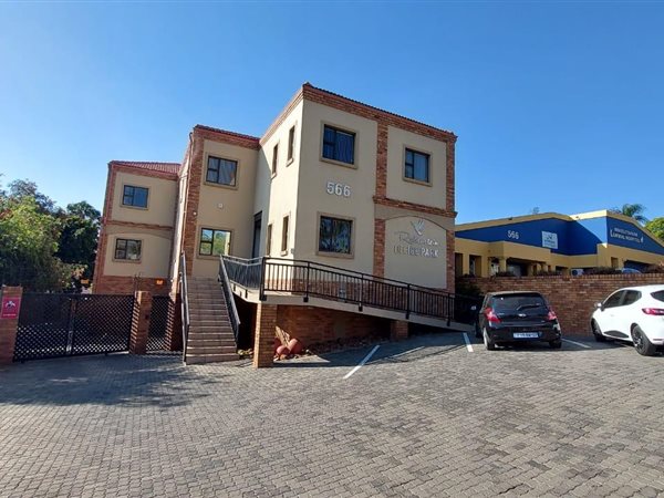 55  m² Commercial space