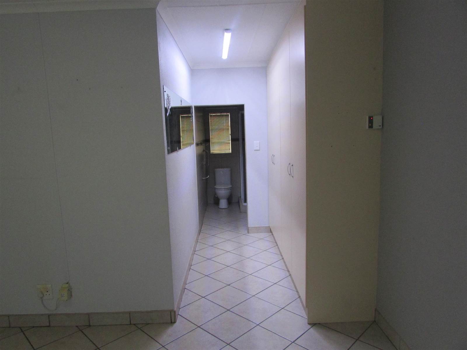 2 Bed Townhouse in Greenhills photo number 8
