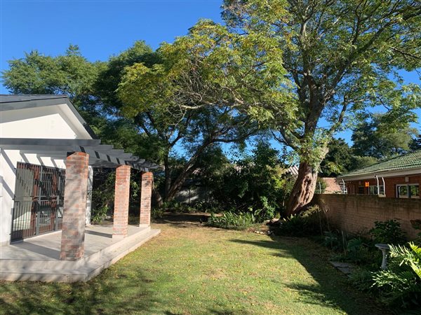 4 Bedroom House 4 Bedroom House