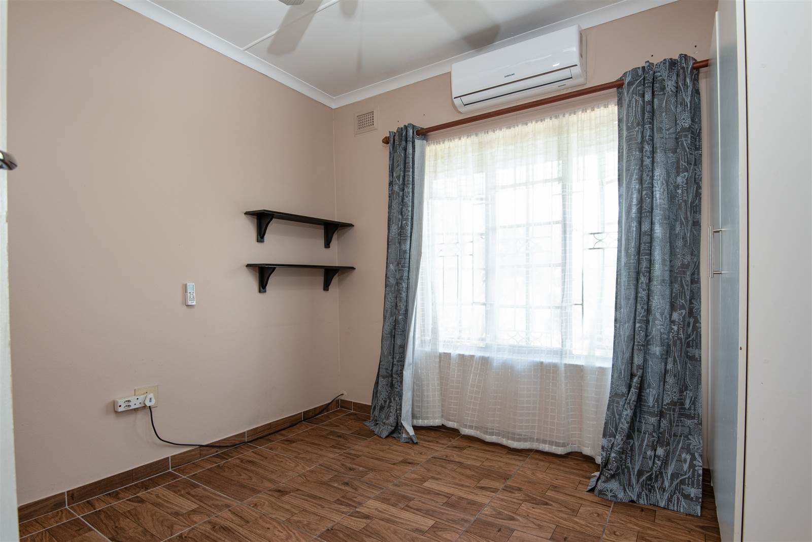 4 Bed Apartment in Tongaat Central photo number 17
