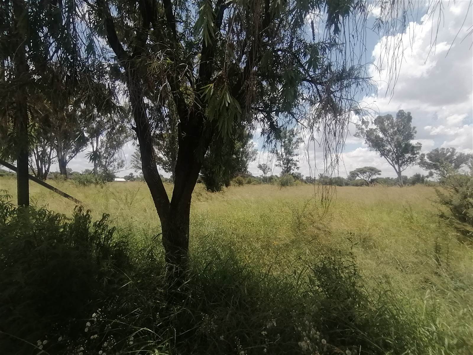 4 ha Land available in Rustenburg Central photo number 1