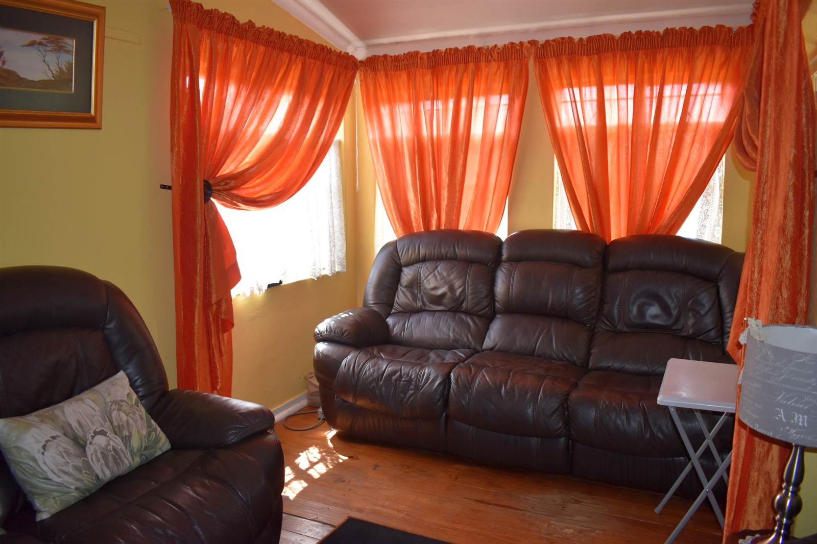 2 Bed House in Dullstroom photo number 6