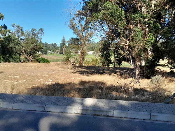 5 836 m² Land 5 836 m² Land