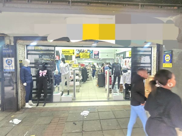 263 m² Retail Space 263 m² Retail Space