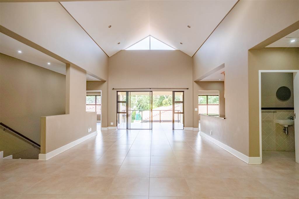 4 Bed Simplex for sale in Dawncliffe T4068227 Private Property