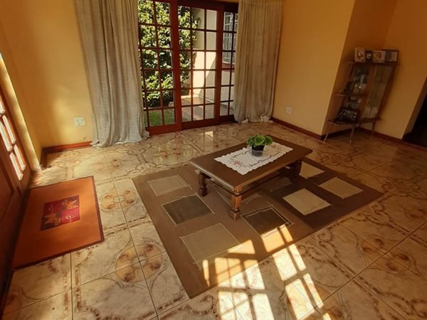 3 Bedroom House 3 Bedroom House