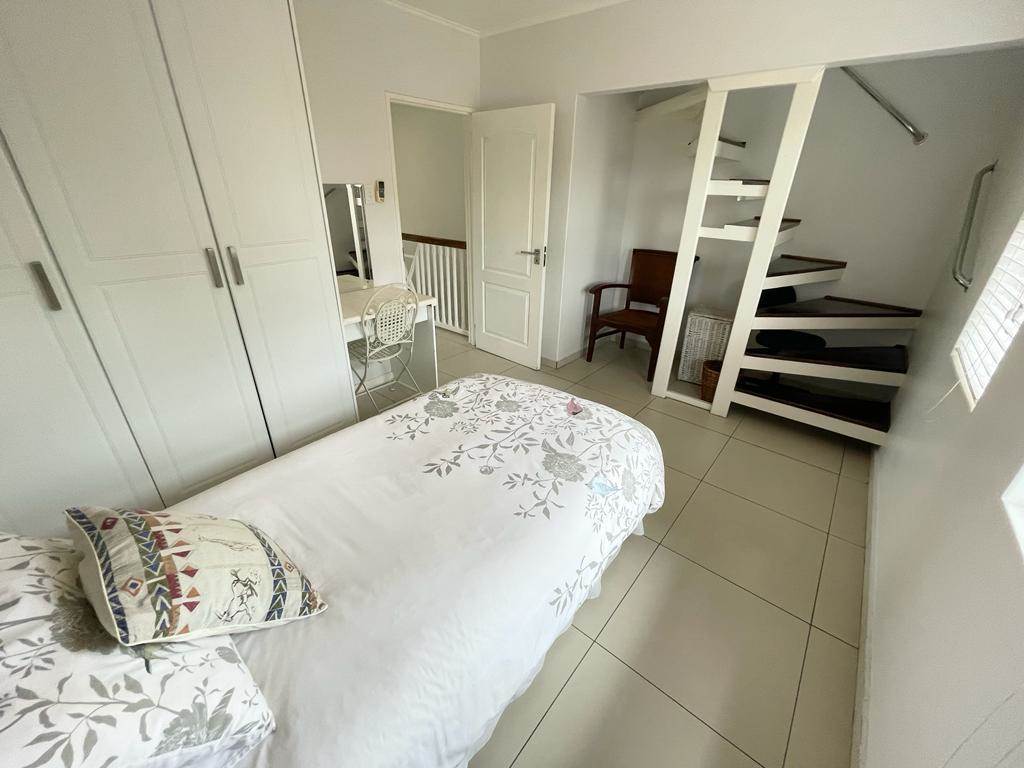 4 Bed Apartment in Tuzi Gazi photo number 15