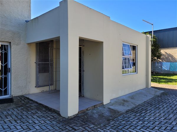 2 Bedroom Garden Cottage 2 Bedroom Garden Cottage