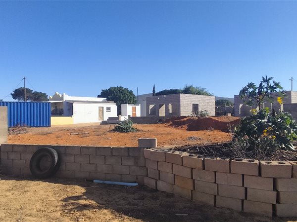 2 Bedroom House 2 Bedroom House