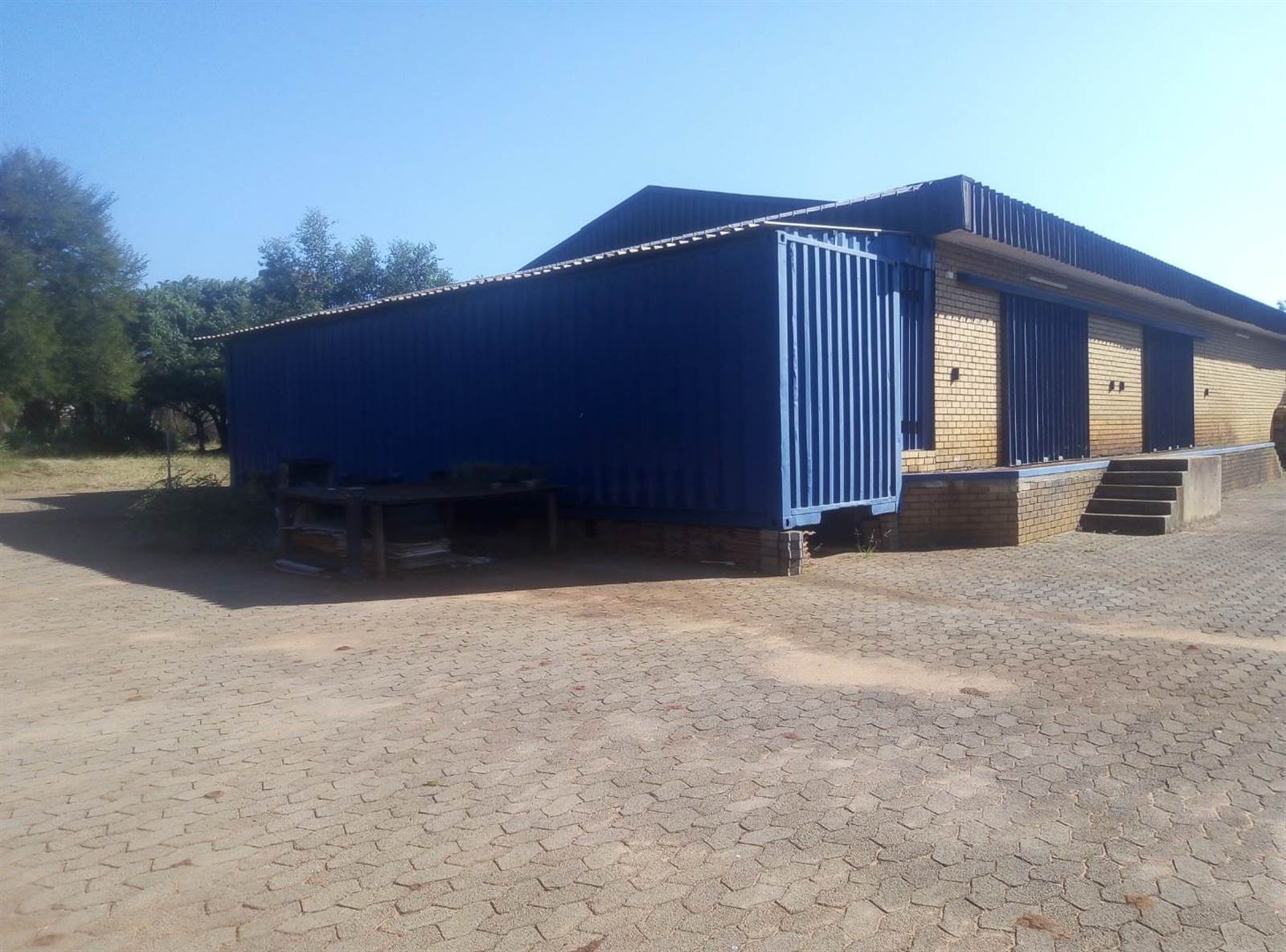 636  m² Industrial space in Tlhabane photo number 3