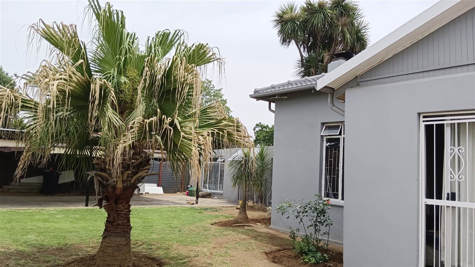 3 Bed House in Brakpan Central photo number 1