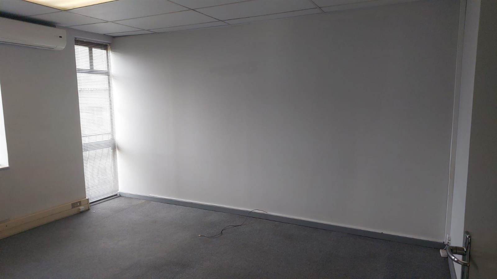 226  m² Commercial space in Olivedale photo number 9