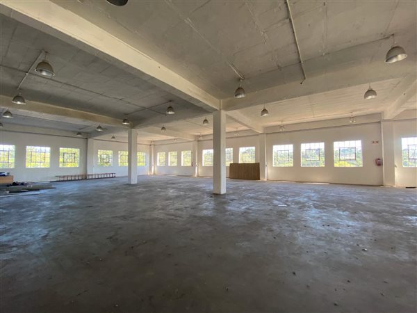 1 208  m² Industrial space