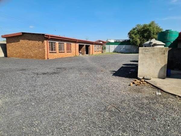 1500  m² Industrial space in Rustenburg Central photo number 14