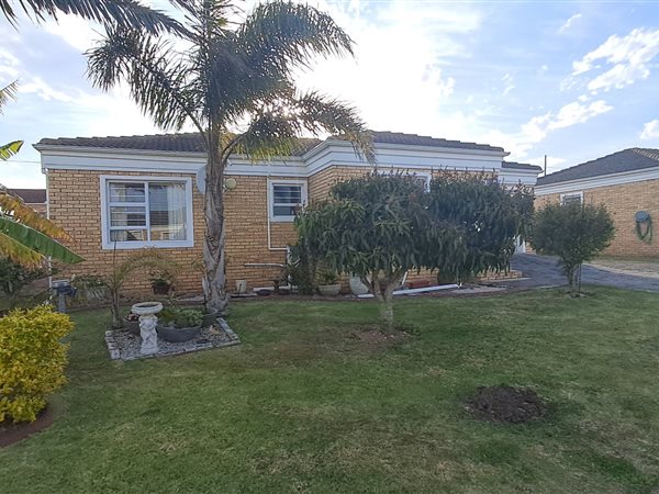 3 Bedroom Townhouse 3 Bedroom Townhouse