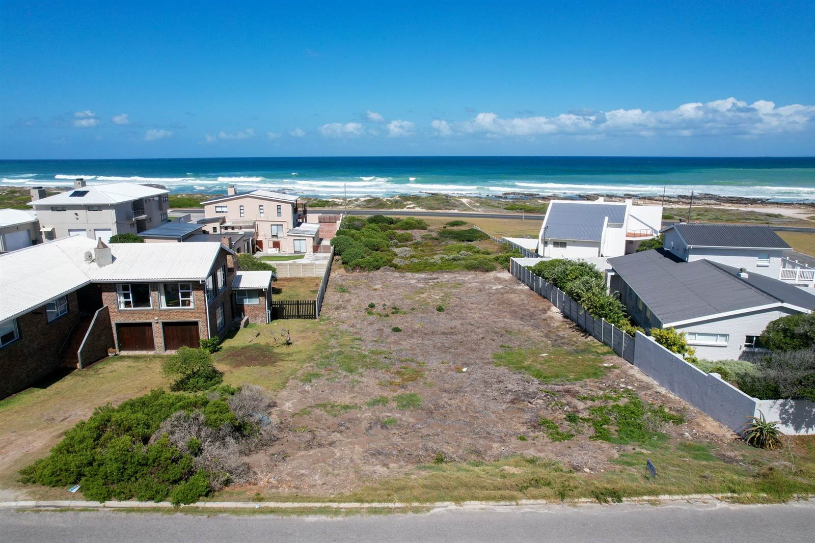 851 m² Land available in Struisbaai photo number 2
