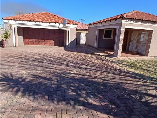 3 Bedroom House