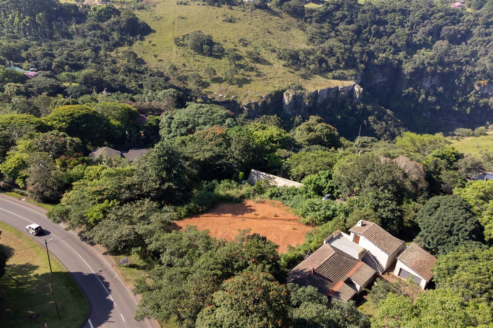 1800 m² Land available in Forest Hills photo number 8