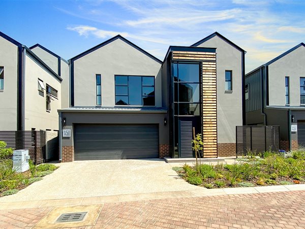 4 Bedroom House 4 Bedroom House