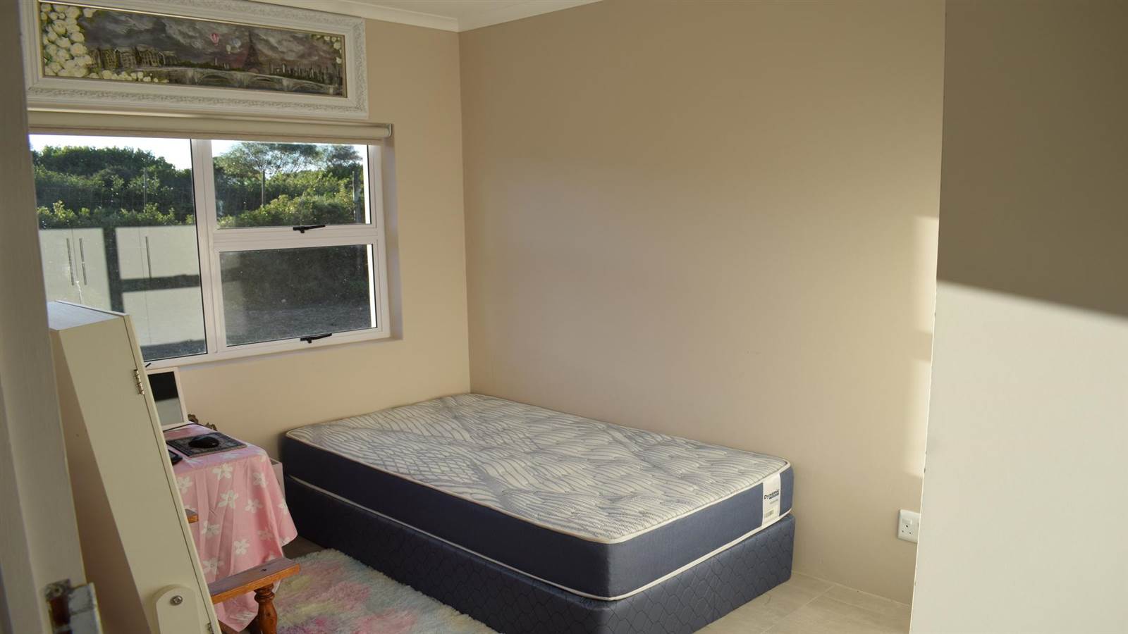 3 Bed House in Kidds Beach photo number 16