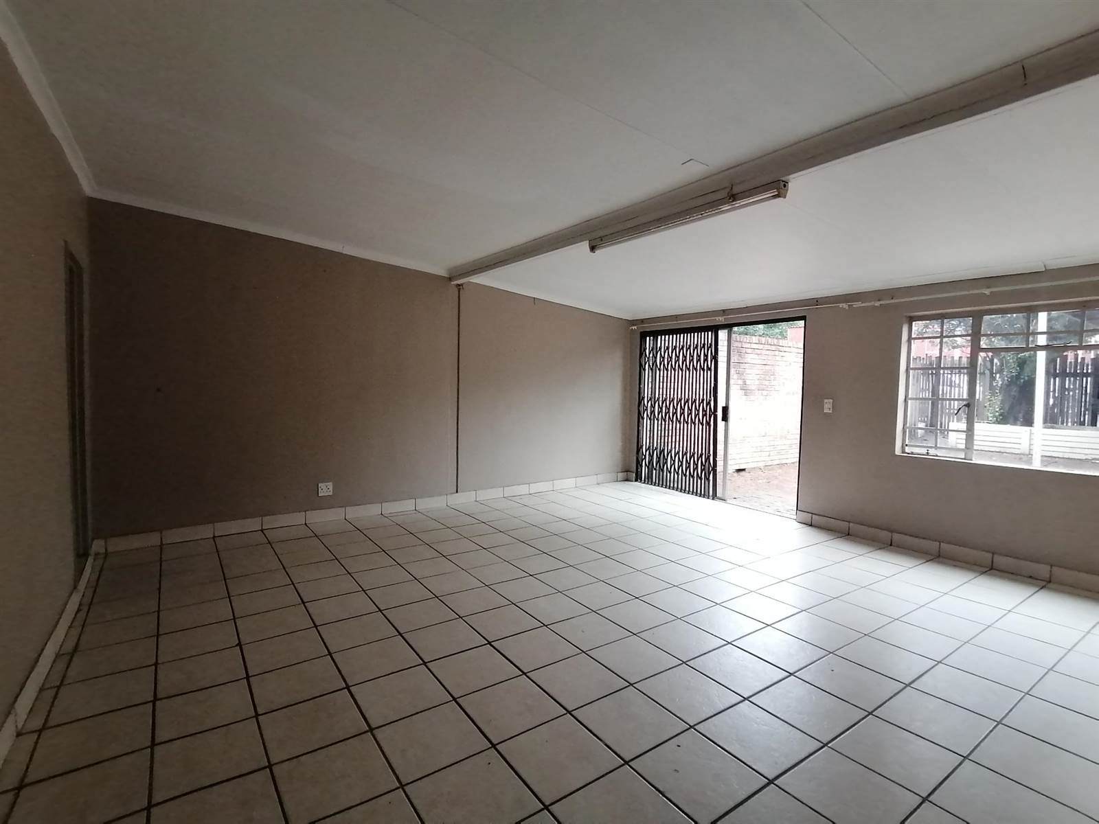 1 Bed Apartment in Ermelo photo number 4