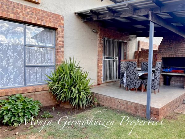 2 Bed Townhouse in Middelburg