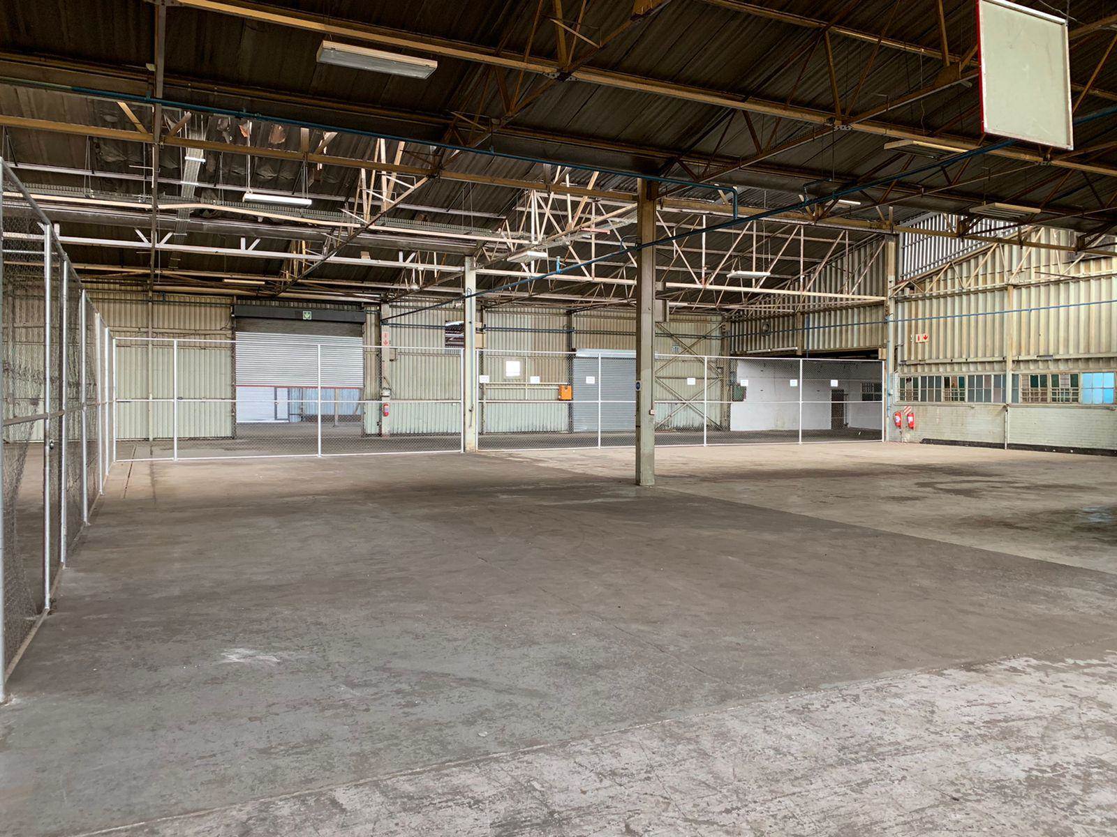 3530  m² Industrial space in Wynberg photo number 14