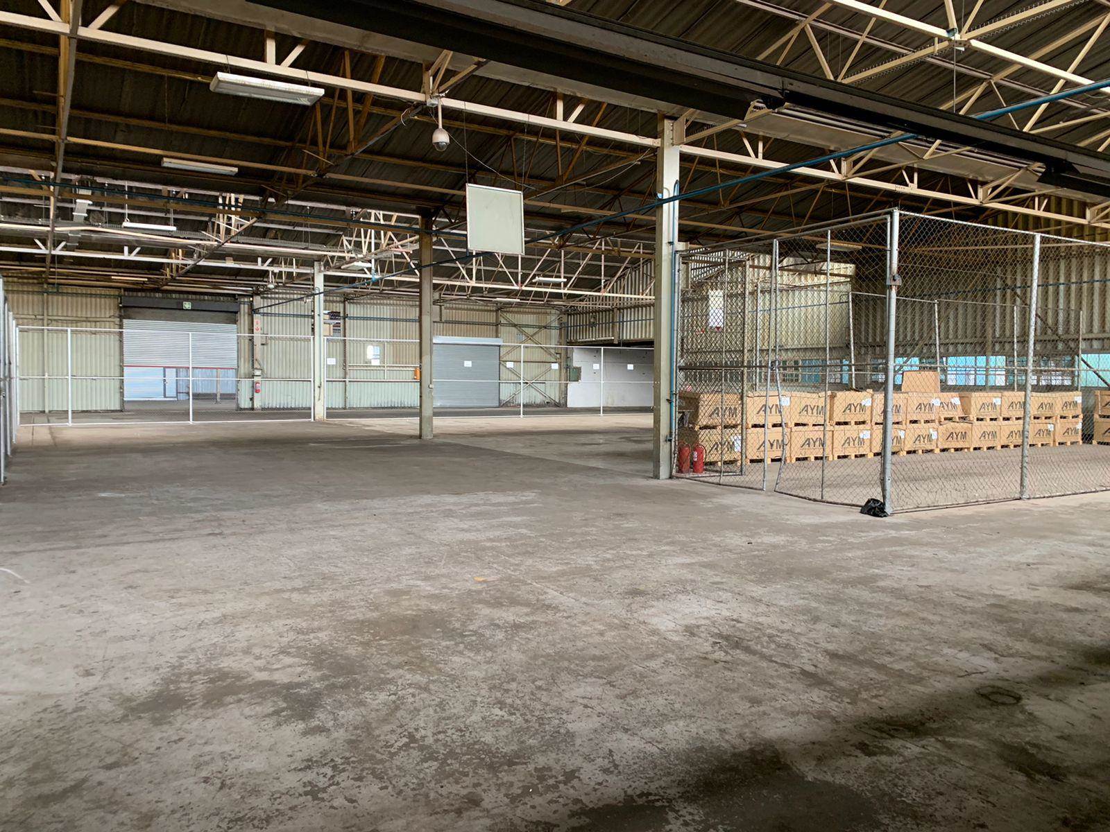3530  m² Industrial space in Wynberg photo number 3