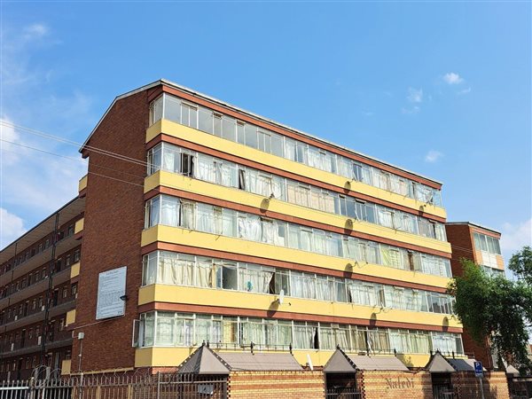 1.5 Bed Apartment in Pretoria Central