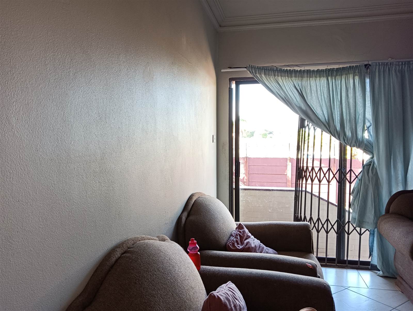 2 Bed Flat in Umkomaas photo number 13