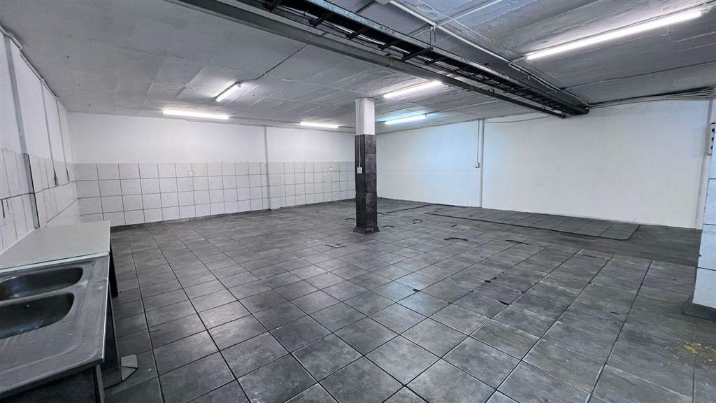146  m² Commercial space in Ruimsig photo number 12