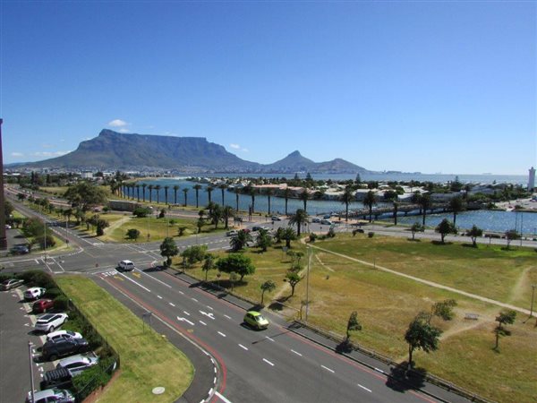 1 Bed Apartment in Milnerton Central