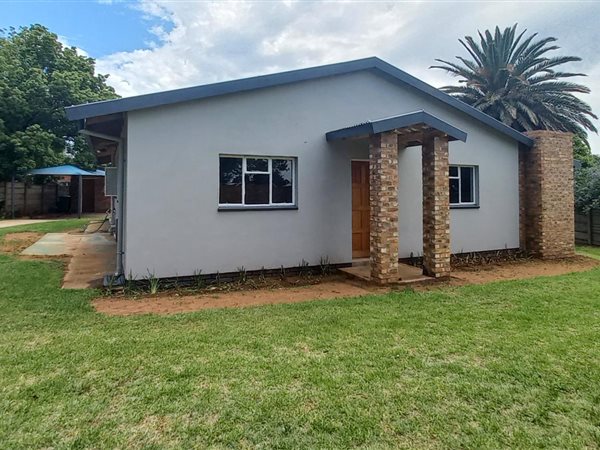 3 Bedroom House 3 Bedroom House