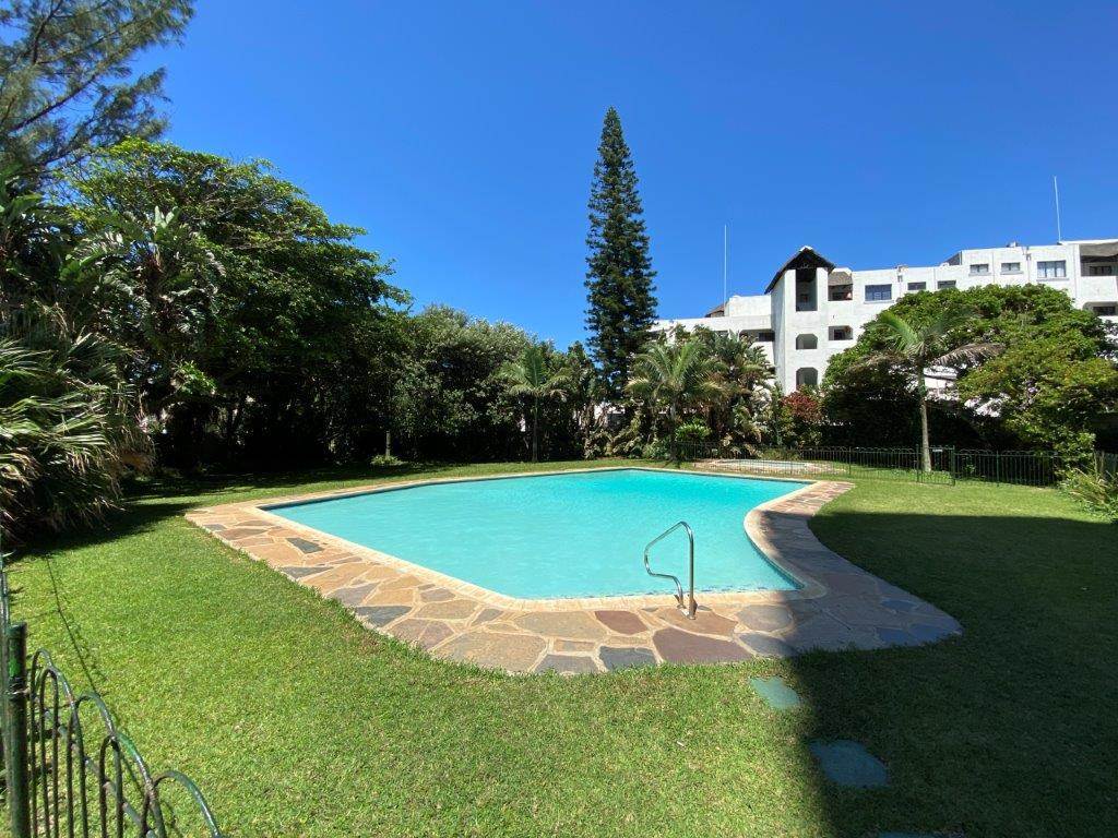 1.5 Bed Apartment in Ballito photo number 30