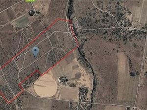 200 ha Farm in Pyramid