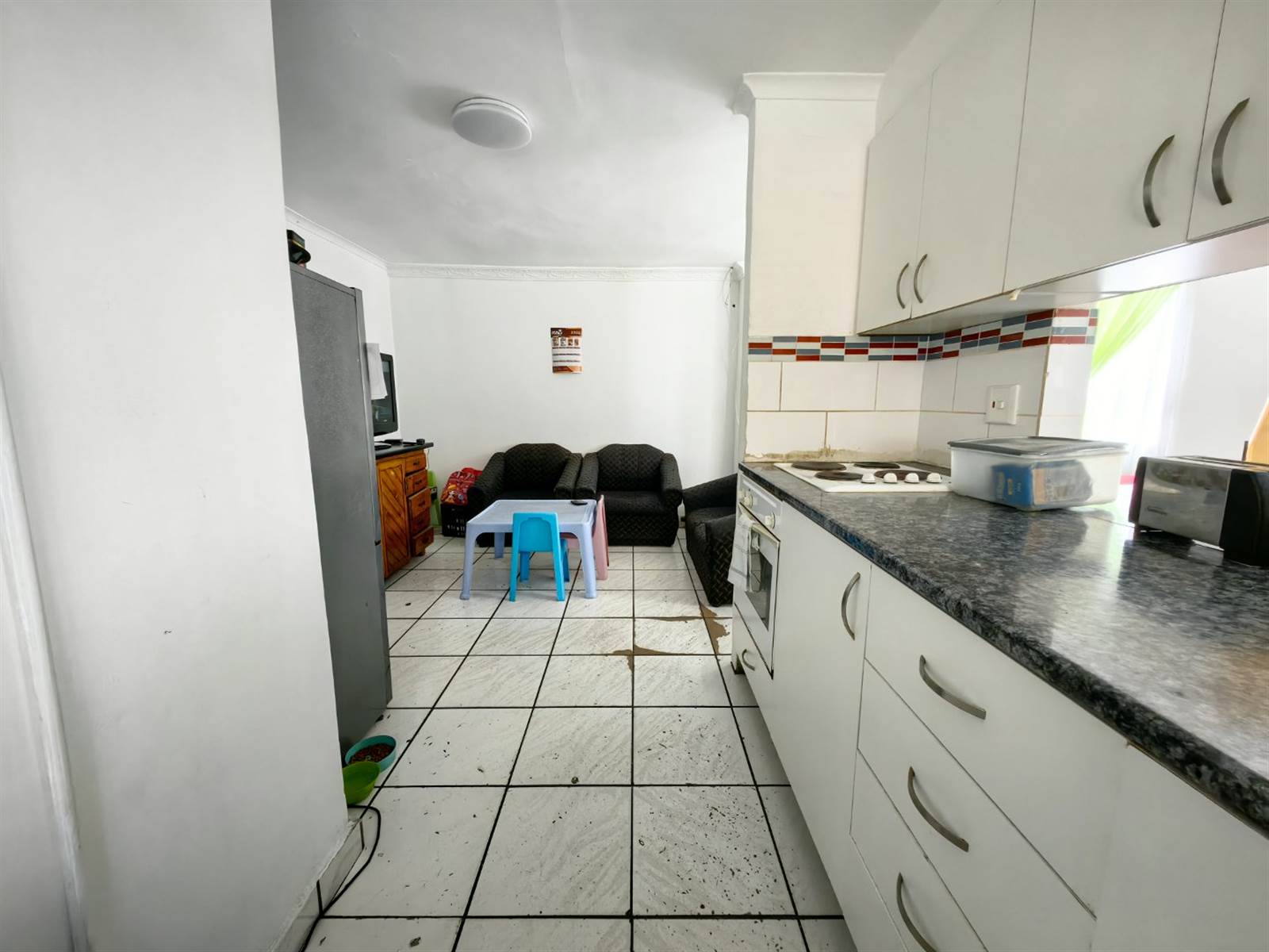 3 Bed House in Westridge photo number 16