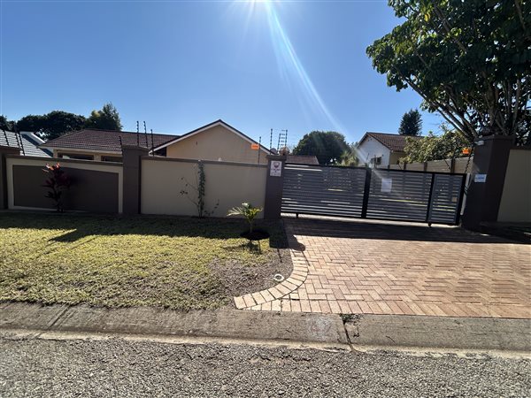 8 Bedroom House 8 Bedroom House