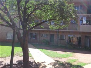 2 Bed Flat in Vanderbijlpark CW1