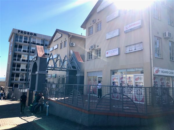 100  m² Commercial space in Nelspruit Central