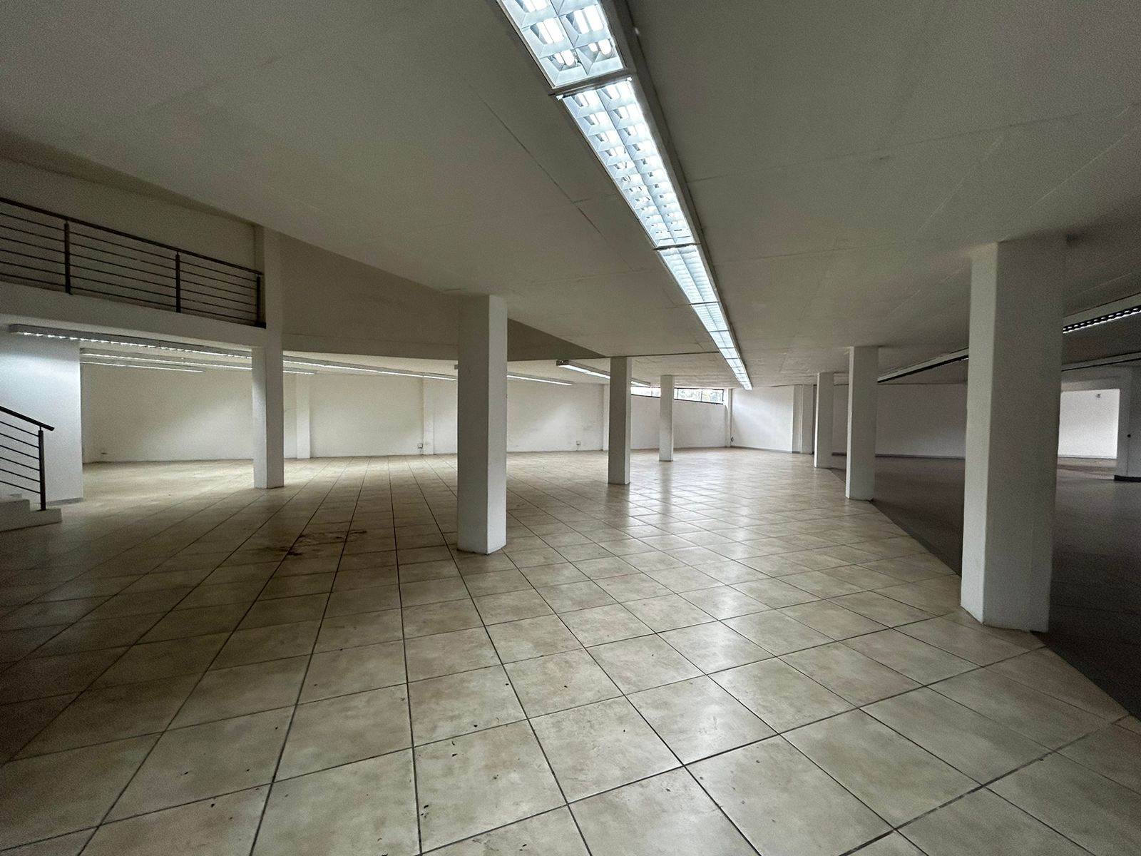 700  m² Commercial space in Blackheath photo number 9