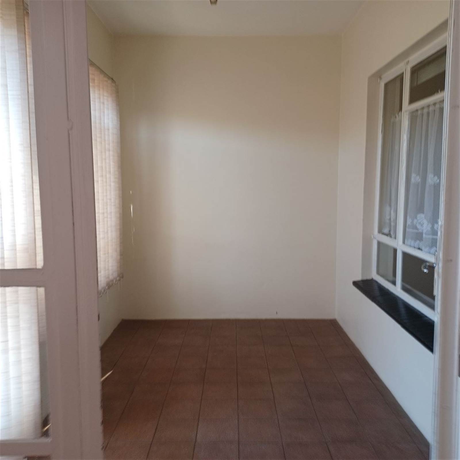 3 Bed Apartment in Potchefstroom Central photo number 8