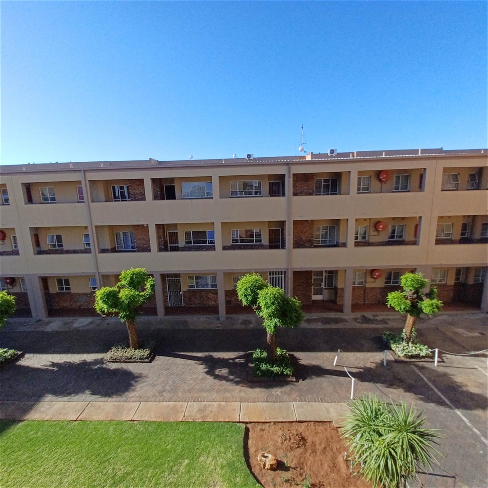 3 Bed Apartment in Potchefstroom Central photo number 22