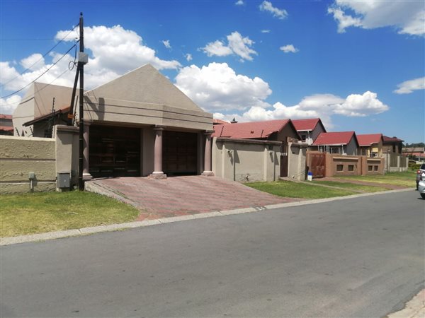 4 Bed House in Ormonde