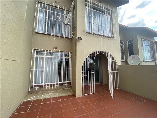 2 Bed Apartment