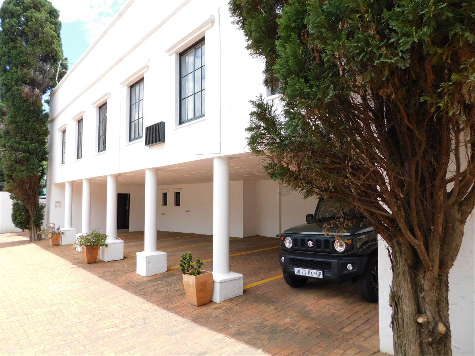 195  m² Office Space in Randburg Central photo number 19