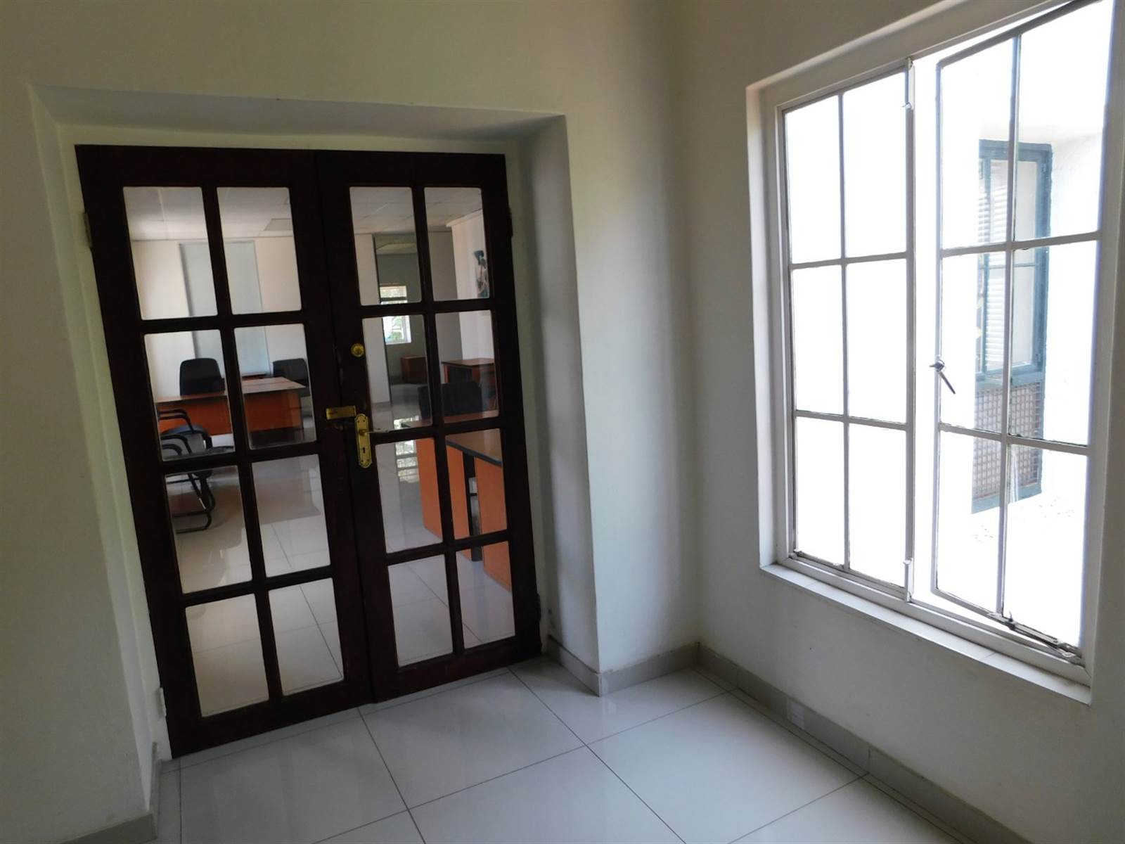 195  m² Office Space in Randburg Central photo number 7