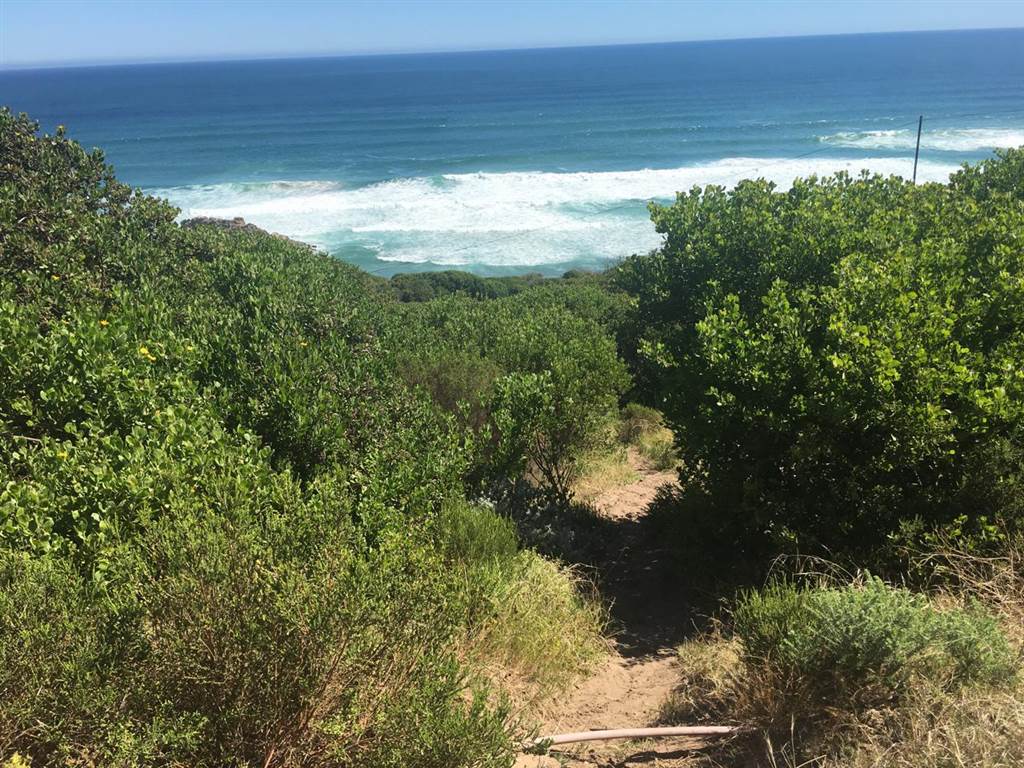 1053 m² Land available in Brenton on Sea photo number 20